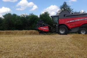 Комбайн тур Massey Ferguson пройшов і на Дніпропетровщині