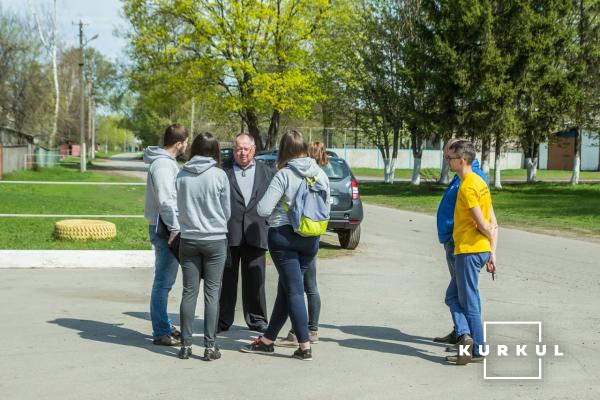 Біля офісу ФГ «Бутенко»