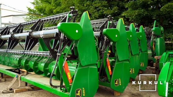 Зернові жатки John Deere серії F