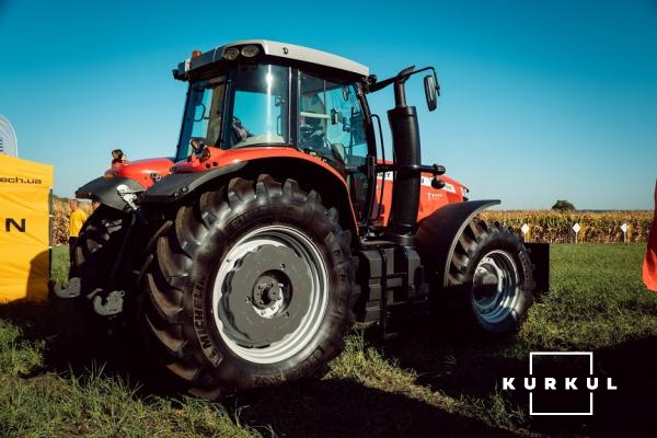 Трактор Massey Ferguson 7722 S