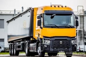 Тягач з напівпричепом Renault C