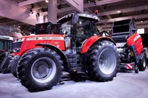 Машиною року на SIMA 2019 визнали трактор Massey Ferguson 7719 S