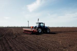 Аграріям радять починати посів озимих культур не раніше 15 вересня