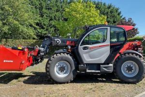 Нові навантажувачі Manitou 