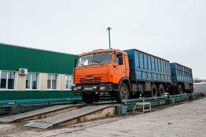 Перевантажений автотранспорт під час жнив фіксуватимуть автоматично