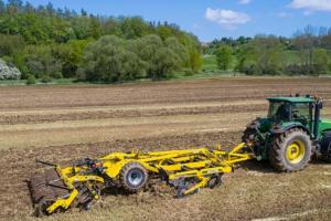 Новий комбінований агрегат BEDNAR ACTROS продовжує свій тур Україною