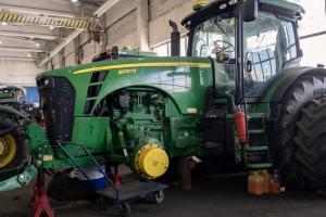 Фермери можуть самостійно ремонтувати техніку John Deere