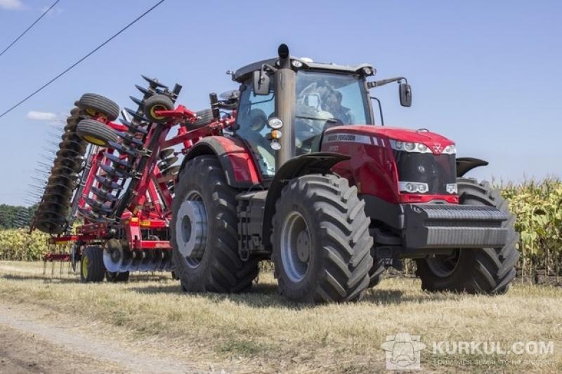 Трактор Massey Ferguson