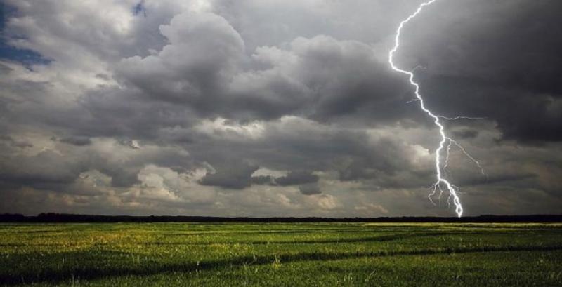 Дощі з грозами на заході України та спека до +36 °C — прогноз погоди