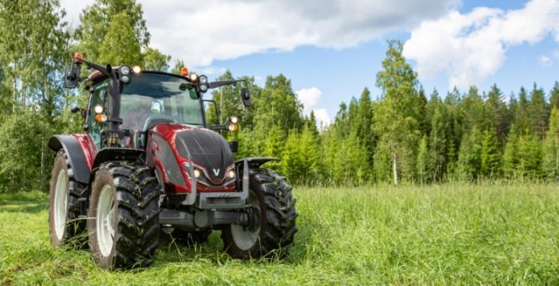 Новий трактор 5-го покоління Valtra серії A