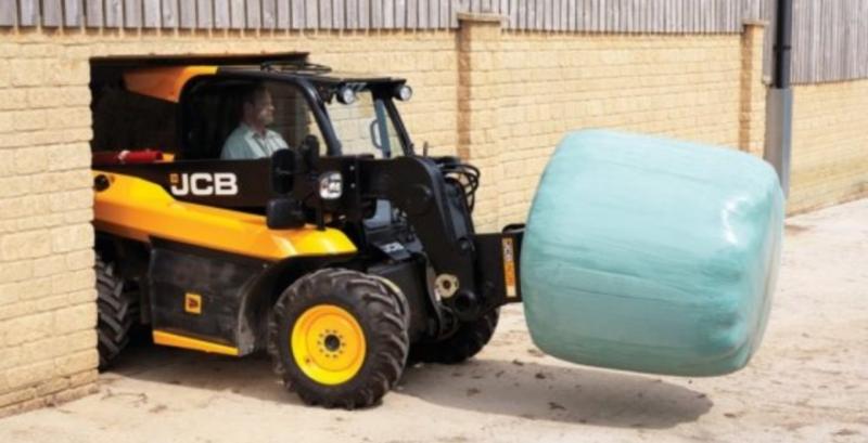 JCB оснастив компактні телескопічні навантажувачі новими дизельними двигунами