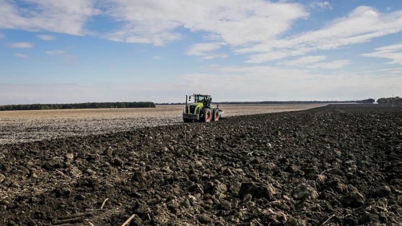 Розмінування на полях Дніпровщини не закінчать до посівної