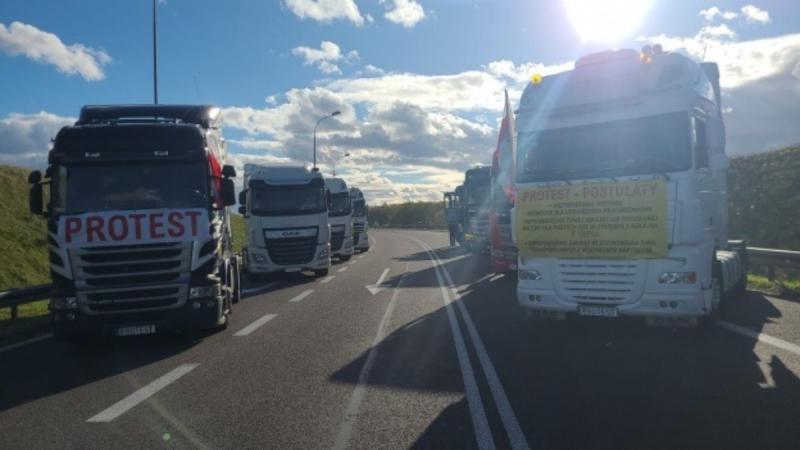 Україна не виконуватиме умови, які вимагають польські страйкарі-перевізники